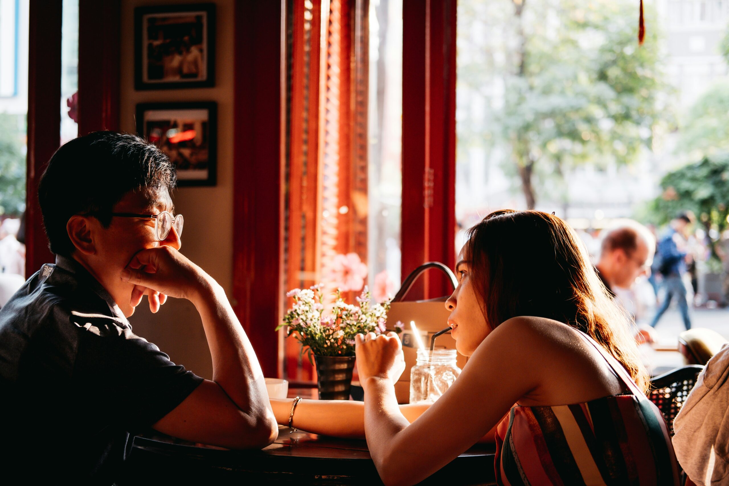 5 Zodiak Paling Setia dalam Hubungan, Ini Alasan Menarik di Baliknya (Foto: unsplash/Matt W Newman)